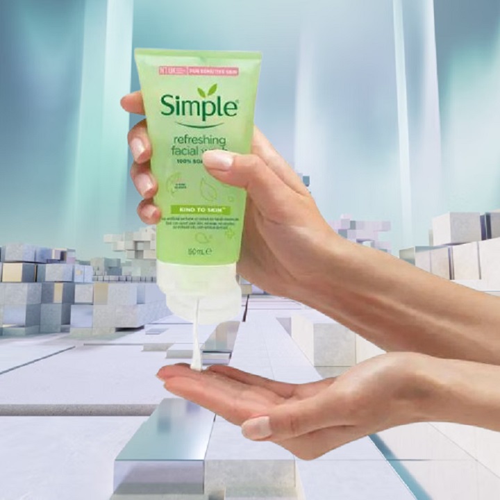 Simple Refreshing Facial Gel Wash-150ml - Image 2